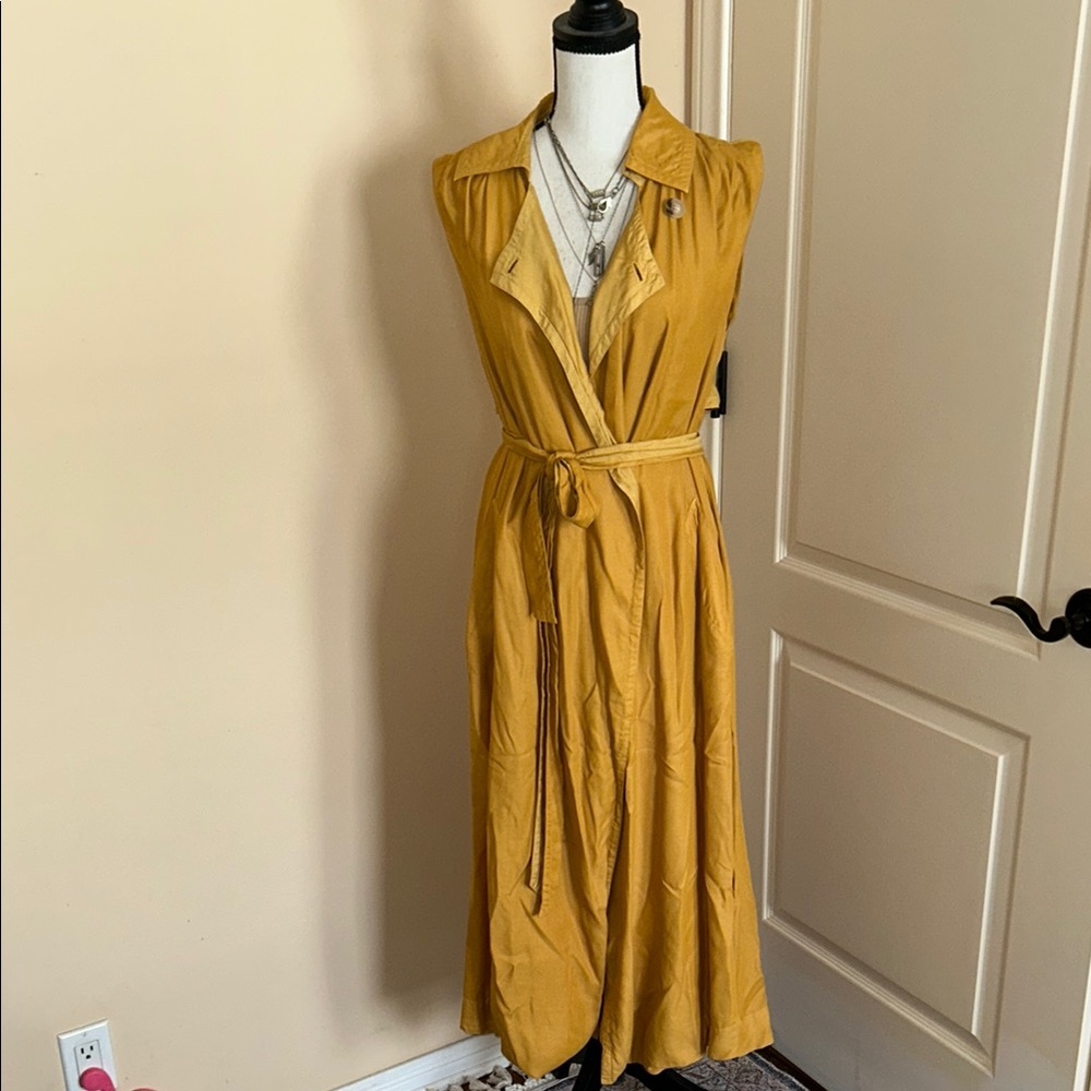 Burning Torch Yellow Jacket